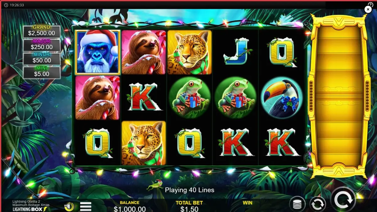 Tampilan visual slot Lightning Gorilla 2 Xmas dengan tema hutan dan Natal